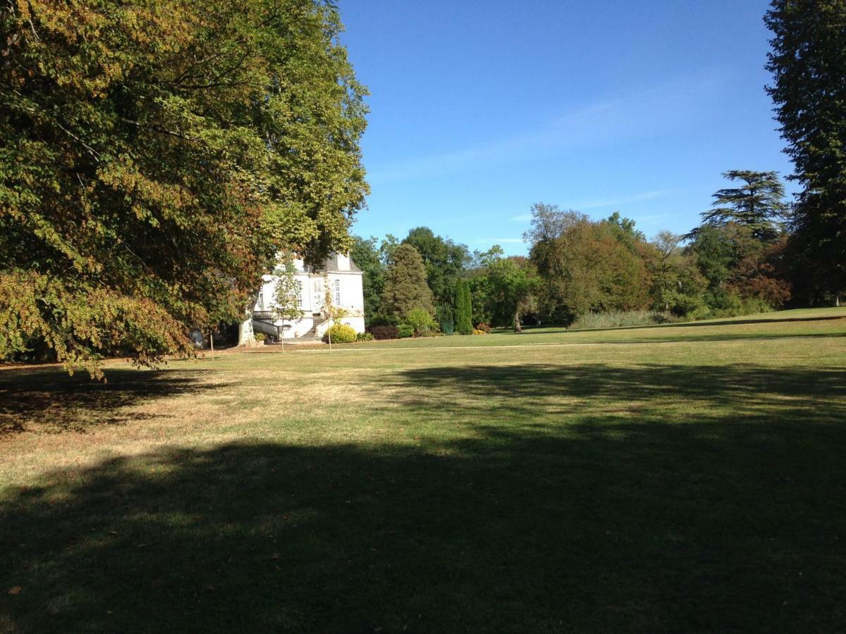 Chateau Du Val Larbont La Bastide-de-Serou Экстерьер фото